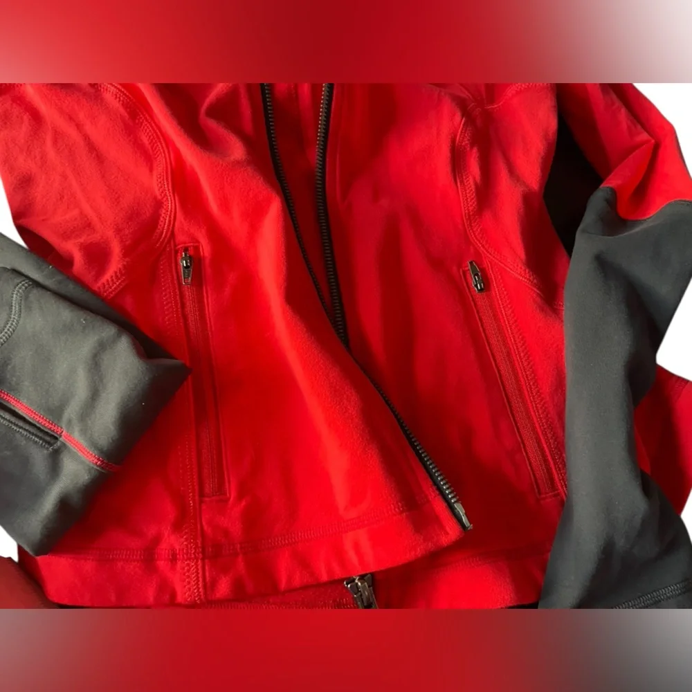 Lululemon Women's Red and Black Jacket - Picture 4 of 10